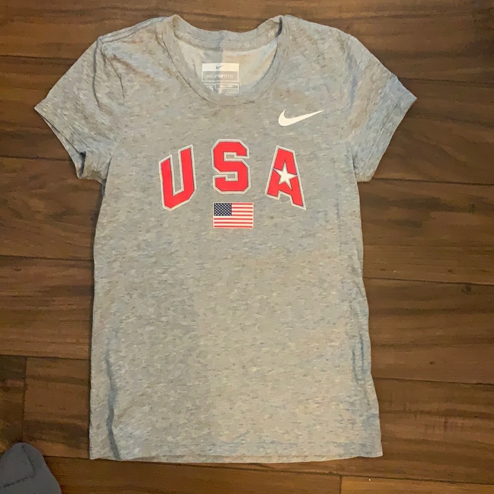Nike sport style team USA tee